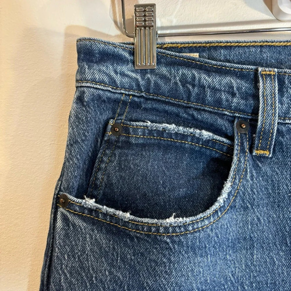 LEVI’S Sz 30  Jeans 70s High Flare Distressed Mid-Wash High Rise Premium Denim - Picture 3 of 10